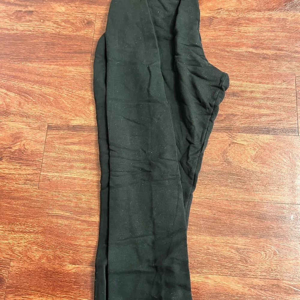 PINK Victoria's Secret Black Jogger Pants - Picture 5 of 5